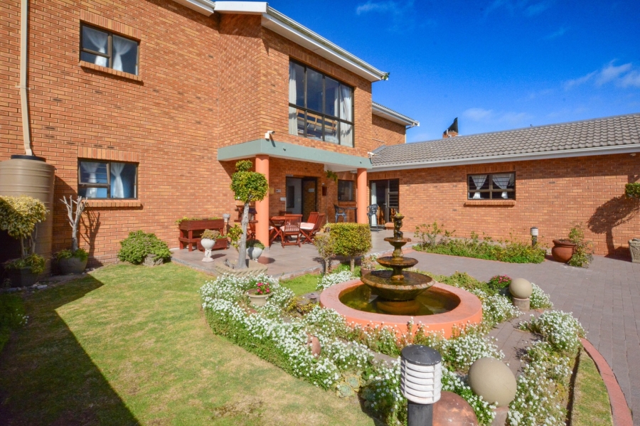 9 Bedroom Property for Sale in Saldanha Western Cape